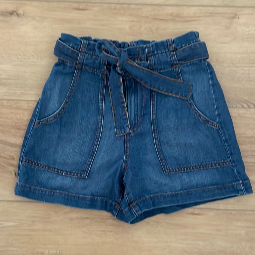 Banana Republic high-waisted denim shorts with tie.